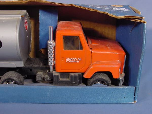 2 Ertl Toy Semi Trucks with Tanker Trailers - 3