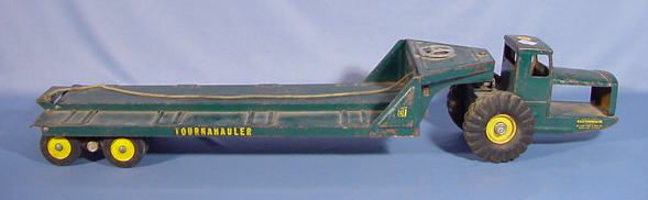 Nylint Pressed Steel Toy Tournahauler