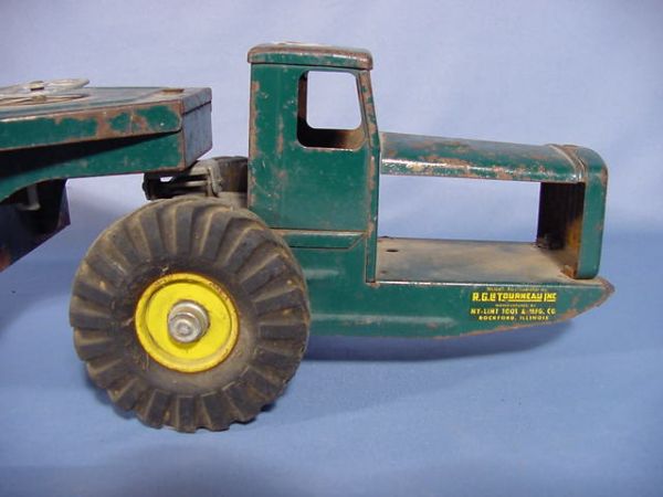 Nylint Pressed Steel Toy Tournahauler - 3