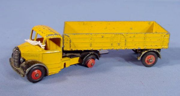 5 Old Dinky Toys - 6