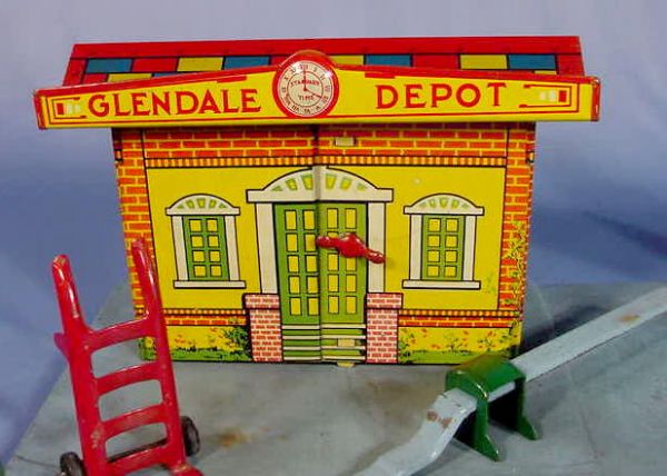 Marx Toy Tin Litho "Glendale Depot" - 2