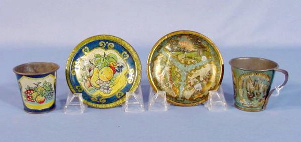 2 Tin Litho Toy Cups and Saucers - 3