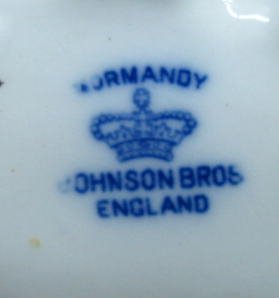 Flow Blue Normandy Gravy Boat & 6 Plates - 3