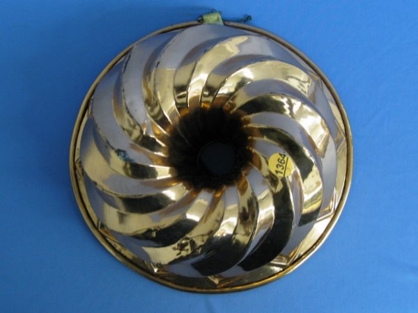 3 Copper Food Molds: Melon, Swirl & Leaf - 3