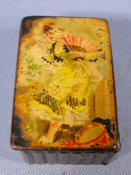 Group of 3 Snuff Boxes: Paper Mache & Horn - 6
