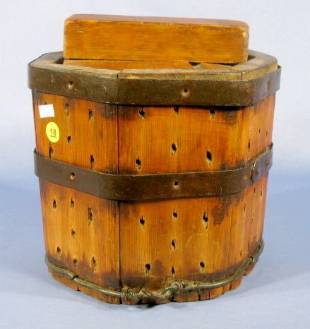 Banded Wood Cottage Cheese Drainer