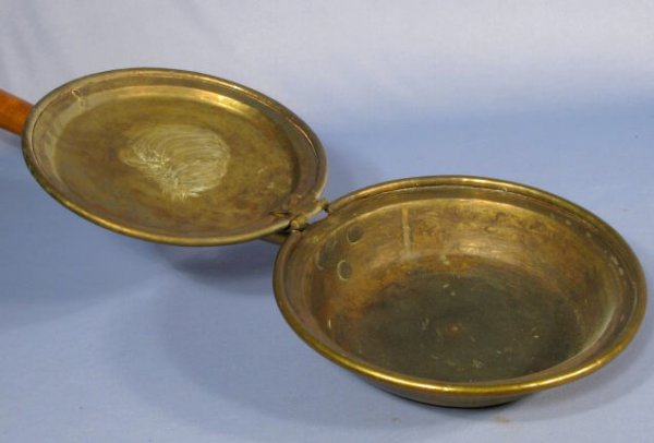 Brass Bed Warmer Pan w/Long Wood Carved Handle - 5