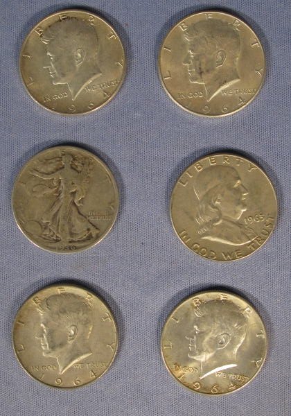 Over 2000 Pennies & 6 Silver Half Dollars - 4