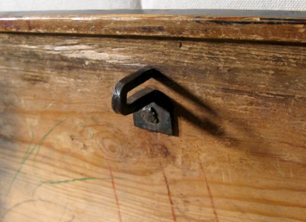 Rosemahled Trunk Dated 1872 - 7