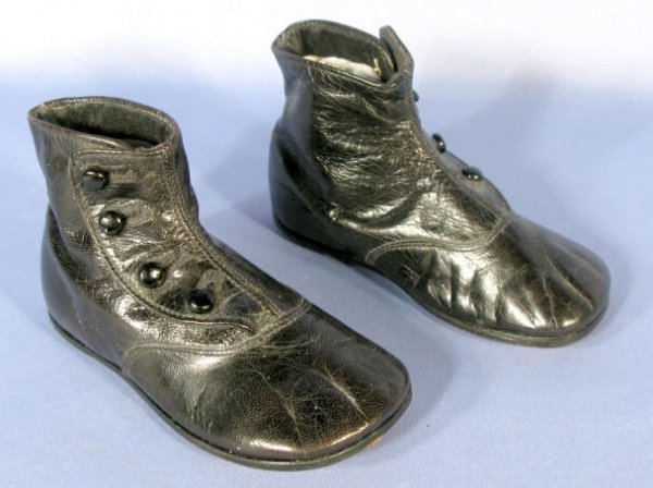 Group of 8 Pairs Children's Leather Footwear - 2
