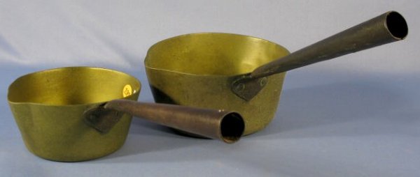 Pair of Graduated Brass Pouring Pots - 2