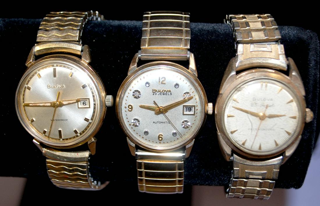 3 Bulova Men's Wrist Watches: 3 Bulova Men's Wrist Watches: 1) 23J Automatic with calendar 2) 23J Self Winding 3) Waterproof with calendar