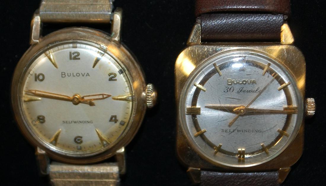2 Bulova Men's Self Winding Wrist Watches: 2 Bulova Men's Self Winding Wrist Watches: 1) 30J self winding in 10K RGP case showing some wear and scuffs, nice dial, bright hands, crystal has minor scuffs/scratches, brown replaced leather band, r