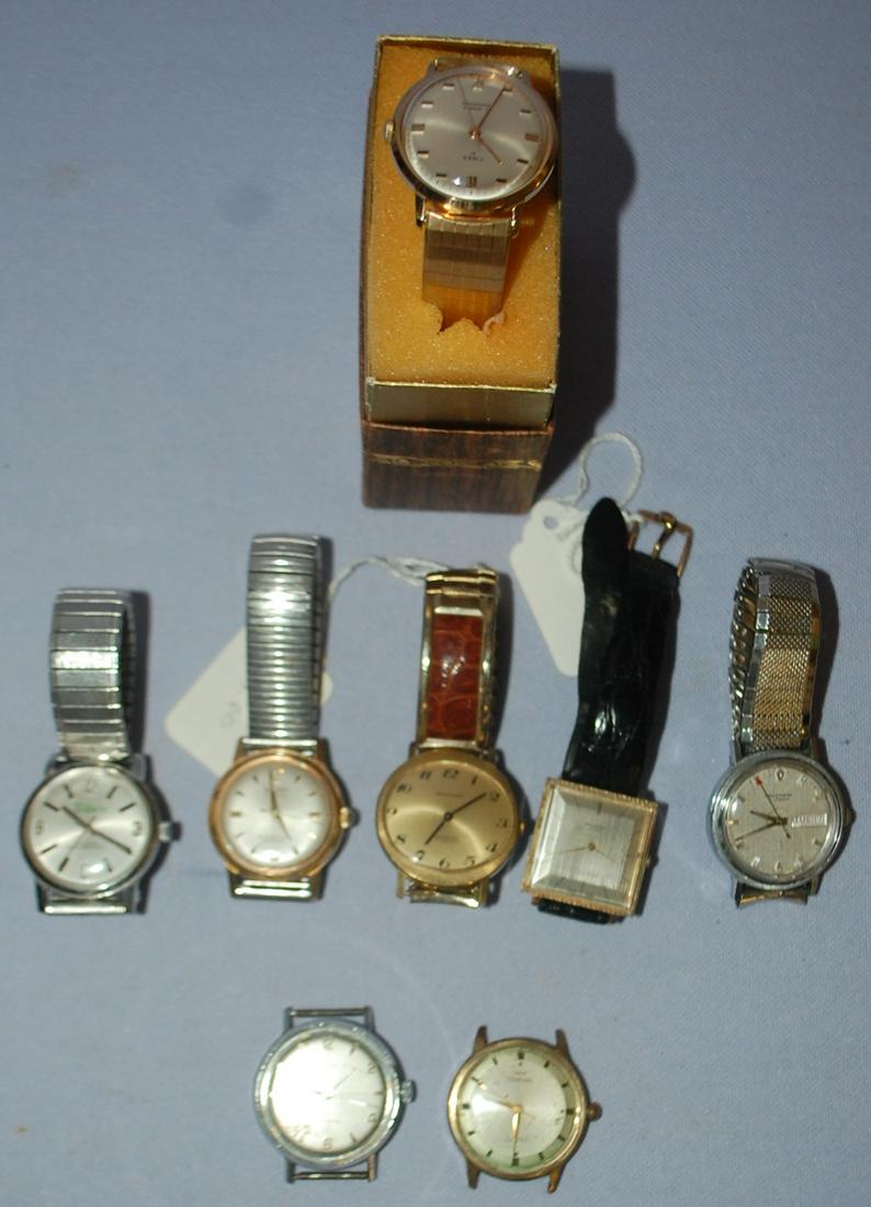 8 Timex Wrist Watches: 8 Timex Wrist Watches. Men's- One in box- none tested. **All watches are sold as is- where is and are untested unless otherwise noted. Please see pictures to determine condition. All sales are final.