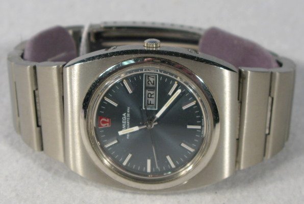 Omega Megaquartz 32KHZ Wrist Watch - 2