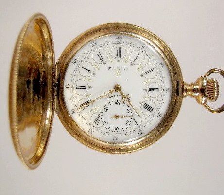 Elgin 17J 16S Grade 386 Hunting Case Pocket Watch: Elgin 17J 16S Grade 386 Hunting Case Pocket Watch: Serial #22936074, 1920 in a Crescent 25yr Hunting Case. Has fancy dial & hands. No condition problems. 2" wide and running at this time. All items se