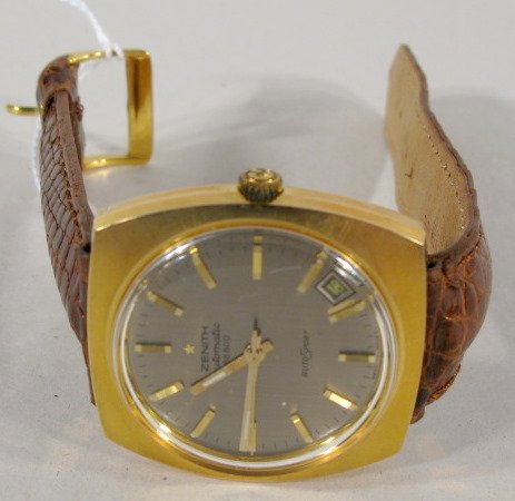 Zenith Automatic 28800 Auto Sport Wrist Watch: Zenith Automatic 28800 Auto Sport Wrist Watch: with date window; gold tone bezel; auto movement. All items sell As Is, Where Is, no guarantees of any kind. We accept Mastercard & Visa, no paypal, no p