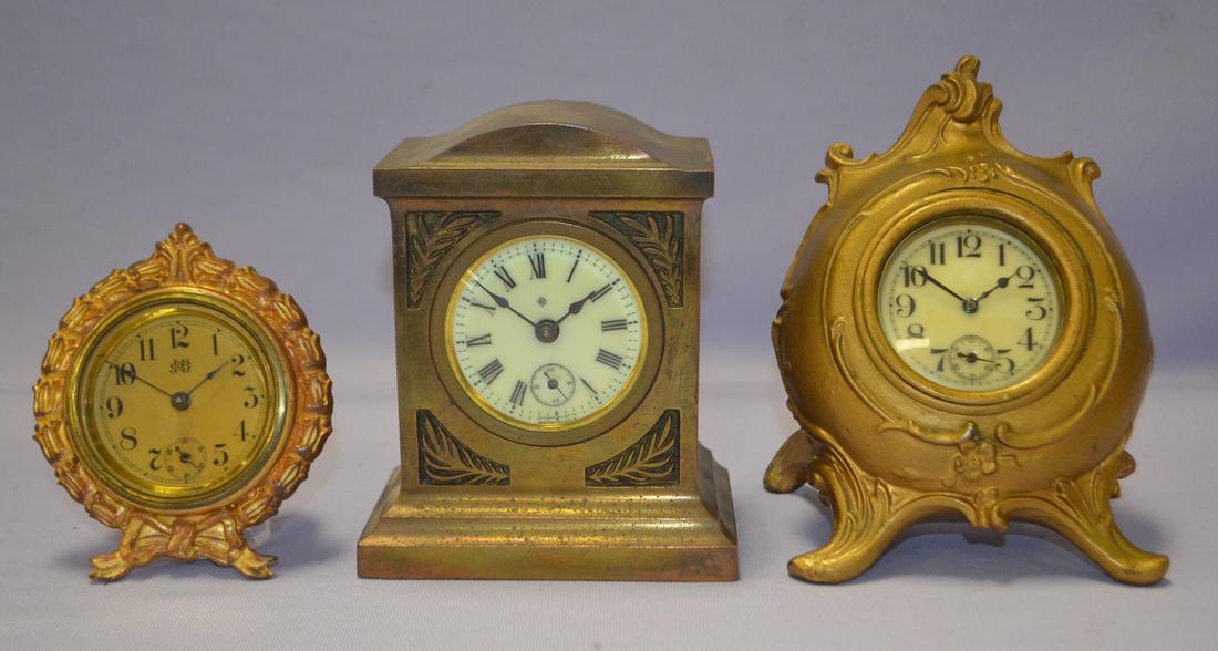 Lot of 3 Novelty Metal Clocks (1 of 4)