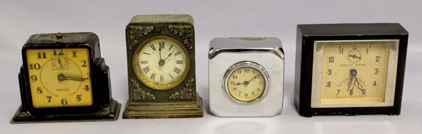 Lot of 4 Vintage Metal Alarm Clocks (1 of 6)