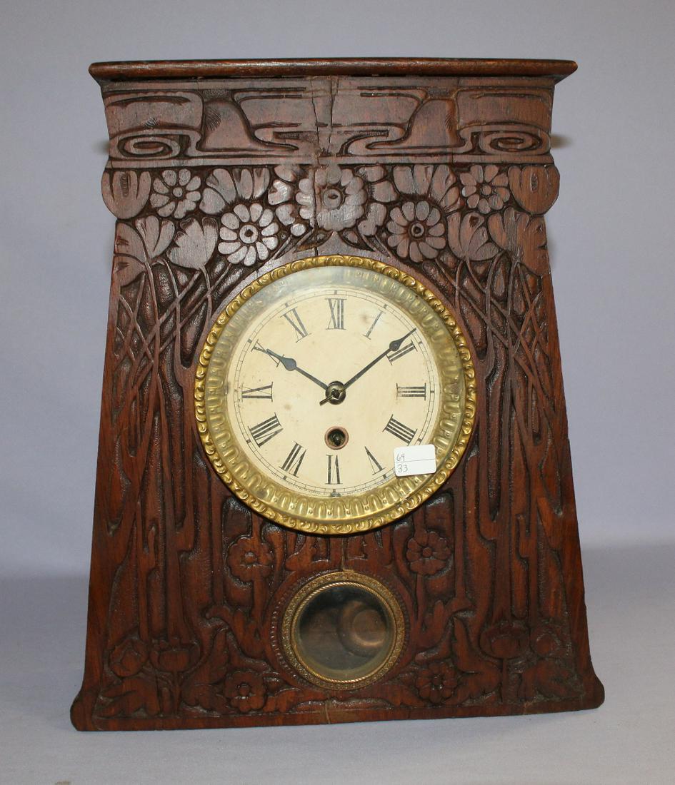 Gilbert Artisan Pattern "T" Carved Oak Mantle (1 of 7)