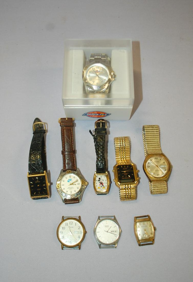 Lot of 9 Miscellaneous Wrist Watches, Bulova +: Lot of 9 Miscellaneous Wrist Watches, Bulova, Waltham, Seiko: 1.) Bulova Automatic. 2.) Waltham Quartz. 3.) Seiko Quartz. 4.) Elgin Sportsman Quartz. 5.) Dickies Quartz in box. 6.) Nike Quartz. 7.) Mi