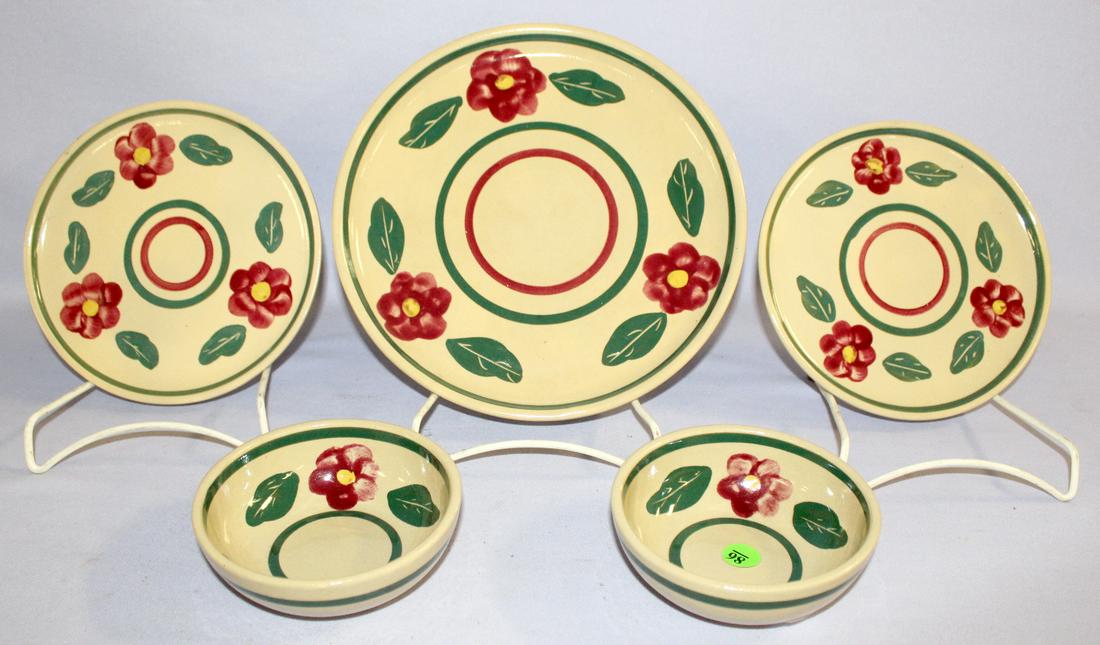 5 Watt Pottery Rio Rose Dinnerware Collectables. 9 3/4": 5 Watt Pottery Rio Rose Dinnerware Collectables. 9 3/4" Platter; 2-7 3/8" plates; 2-5" Berry bowls. No damages found.