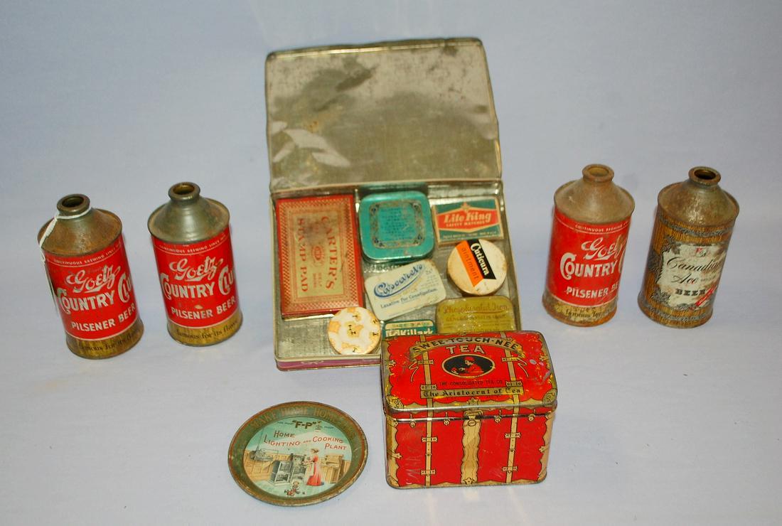 15 Collectible Advertising Tins: Beer, Tea +: 1.) 4 tin: 15 Collectible Advertising Tins: Beer, Tea +: 1.) 4 tin beer bottles, 3 Country Club, 1 Canadian Ice. 2.) Swee-Touch-Nee Tea Box. 3.) Home Lighting and Cooking plant round tip tray. 4.) 8 Small tins i