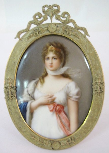 Queen Louise Painted on Porcelain Plaque: Queen Louise Painted on Porcelain: artist name looks like Wagner. The porcelain plaque was made by the C.M. Hutschenreuther Porcelain Factory of Hohenberg, Bavaria. The 5 1/4" x 4" plaque is in a fanc