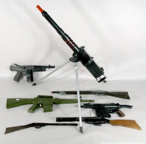 9 Toy Guns: Marx, Mattel, Empire, Plus Others : 9 Toy Guns: Marx, Mattel, Empire & Others: 1.) Mattel Thunder-Burp, plastic, 15 1/2" 2.) Marx WWSA 05 Tracer Barrel, 12 1/2" 3.) Empire M-16 Automatic Rifle (handle taped), 26" 4.) Marx Machine Gun on