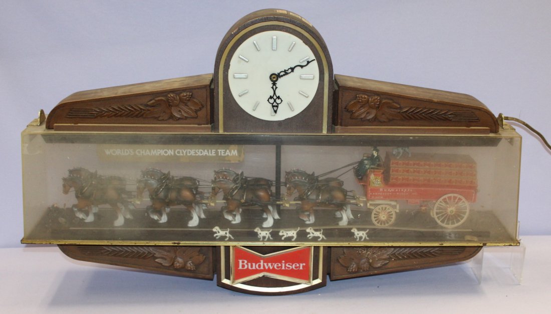 Vintage Budweiser Cyldesdale Electric Clock (1 of 6)