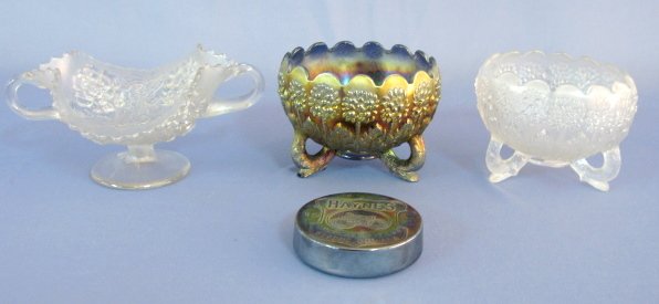 4pcs Carnival Glass: Fenton & More: 4pcs Carnival Glass: 1.) Fenton clear iridized orange tree footed bowl 2.) Cobalt Fenton orange tree footed bowl, 4" x 5" 3.) Haynes 1986 paperweight "America's First Car Kokomo, In" 4.) Clear iridize