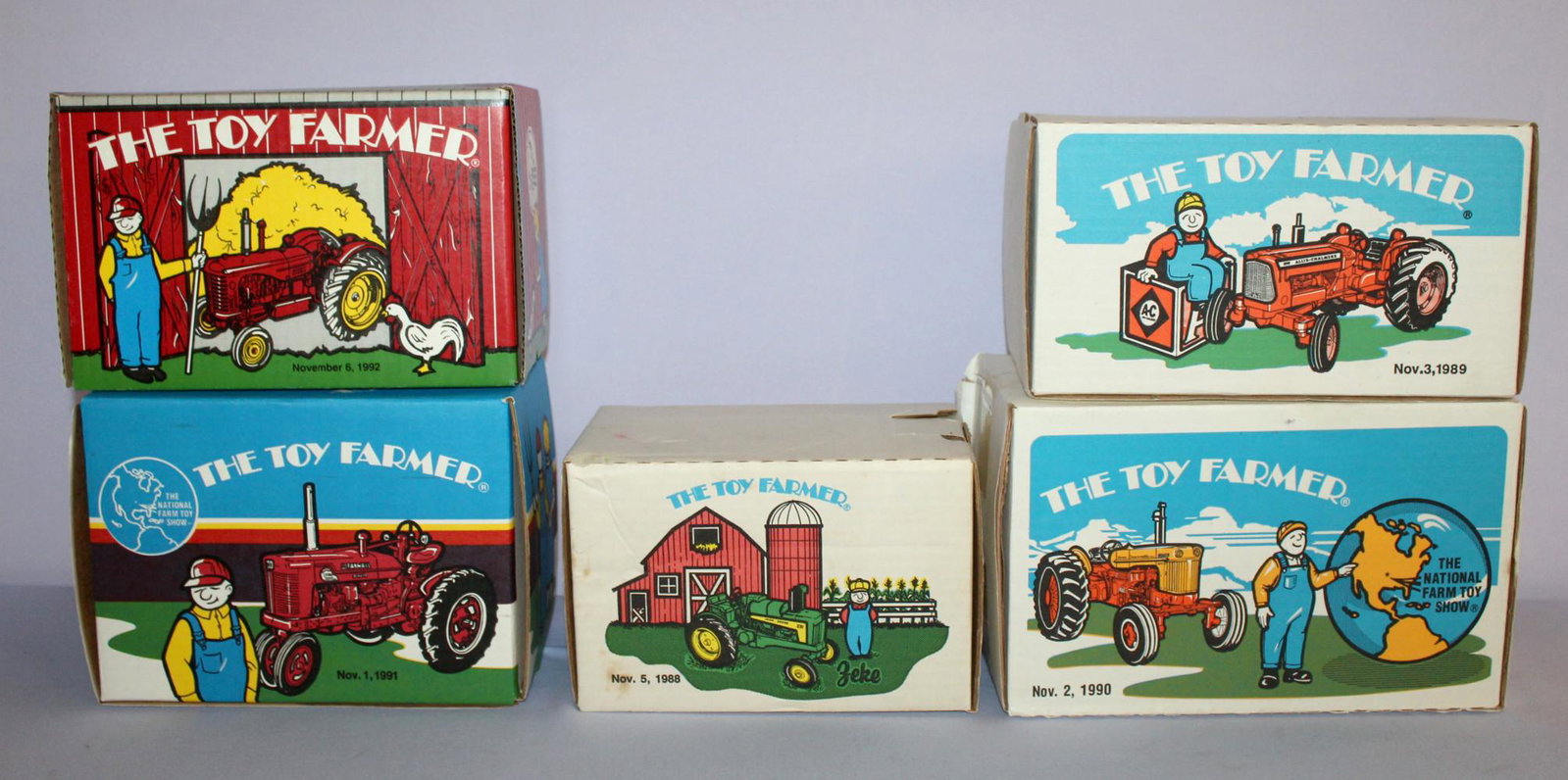 3 Toy Farmer nat 1/7 show tractor: 3 Toy Farmer nat 1/7 show tractors toy in boxes: 1988-1992. 7" X 9 1/2" W longest