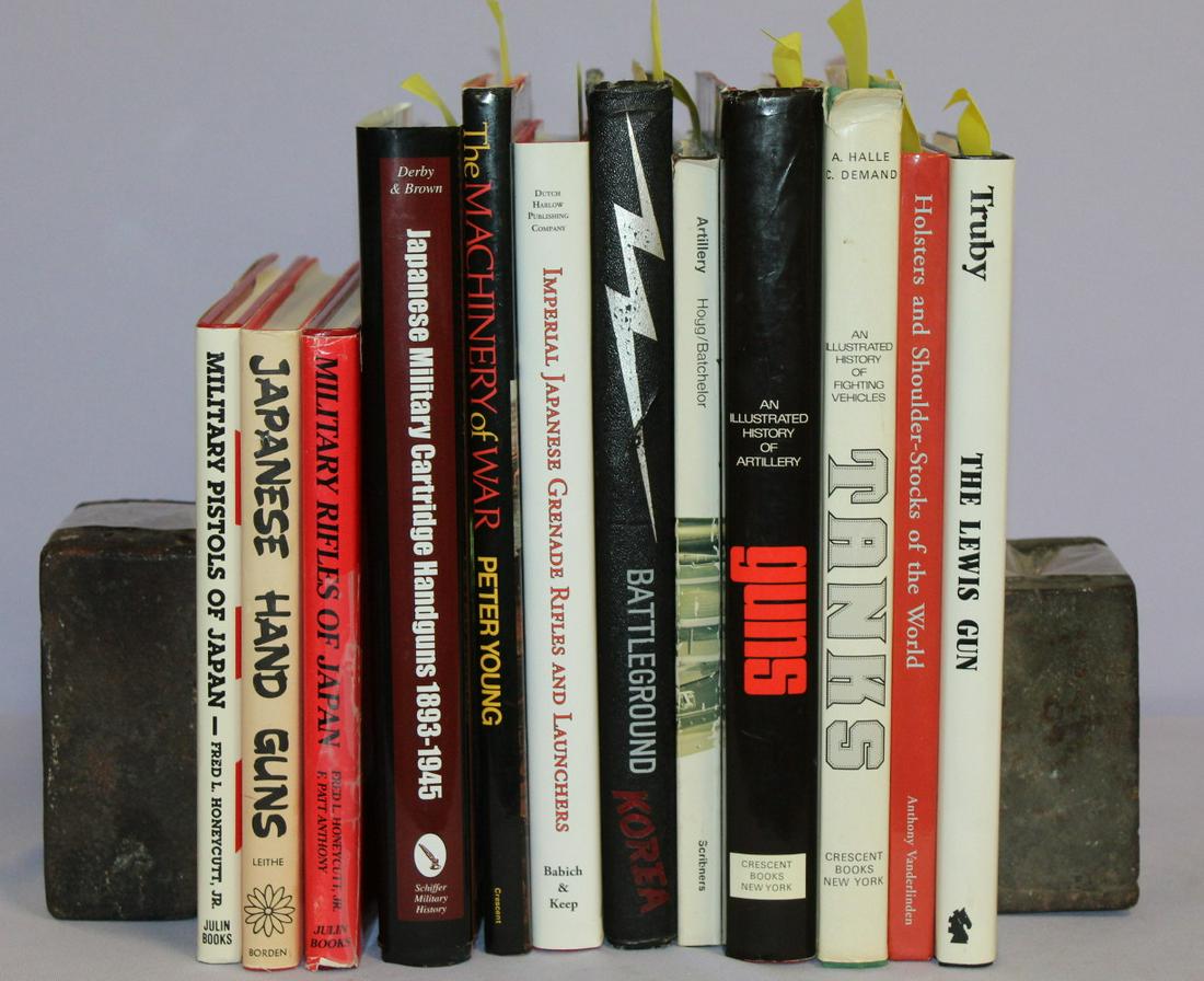 12 Books of Military and Wepons of World War Two.: 12 Books of Military Weapons of World War Two. 1- Blitz Bombers by Eddie J. Creek and Robert Forsyth, 230 pages. 2- German Submachine Guns and Assult Rifles of World War two published by WE INC. Old G