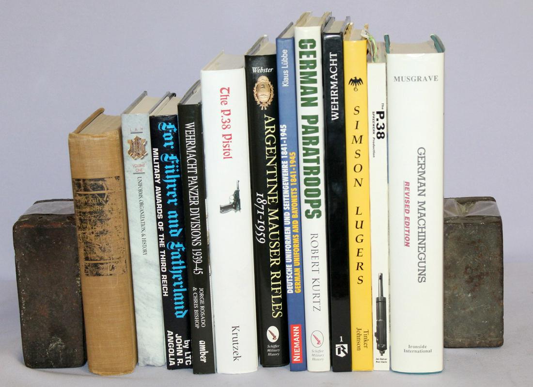 12 Books on World War Two Guns.: 12 Books on World War Two Guns. 1- German Machine Guns by Daniel D. Msugrave, 586 pages. 2- Argentine Mauser Rifles by Colin Webseter, 296 pages. 3- German Uniforms and Bayonets by Klaus Lubbe, 161 pa