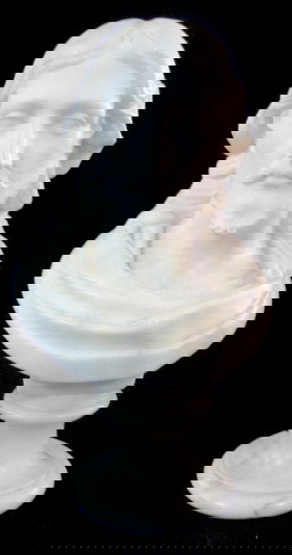 Alabaster Bust of Jesus by Sculptor Donatello: Alabaster Bust of Jesus by Sculptor Donatello: signed by sculptor. Made to rest on a separate base. (The pedestal has damage.) 11" All items sell As Is, Where Is, no guarantees of any kind. We accept