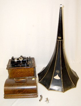 Edison Standard Phonograph No. 608532: Edison Standard Phonograph No. 608532: in a clean, oak case with a metal horn; when switched on runs. (No crank). This item ships F.O.B., which means you, the buyer, must make packing and shipping arr