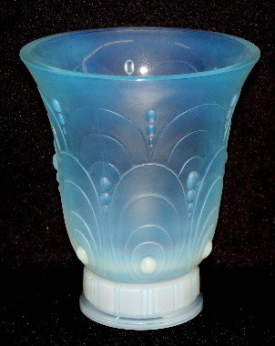 Sabino Art Glass "Ovals and Pearls" Vase: Sabino Art Glass "Ovals and Pearls" Vase: incised Sabino, Paris and embossed Sabino, Paris. No condition problems. 5 7/8" x 5 1/8".