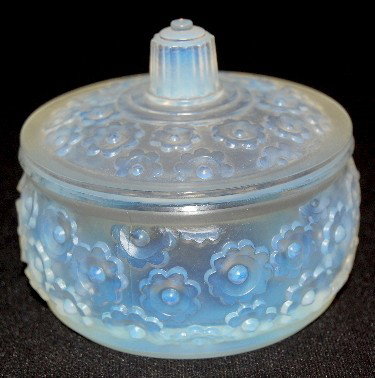 Sabino Art Glass Medium "Fleurettes" Powder Box: Sabino Art Glass Medium "Fleurettes" Powder Box: incised Sabino, France and embossed Sabino, France. No condition problems. 3 3/4".