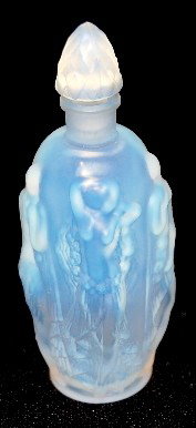 Sabino Art Glass Small "Gaite" Perfume Bottle: Sabino Art Glass Small "Gaite" Perfume Bottle: incised Sabino, Paris. No condition problems. 3 3/4".