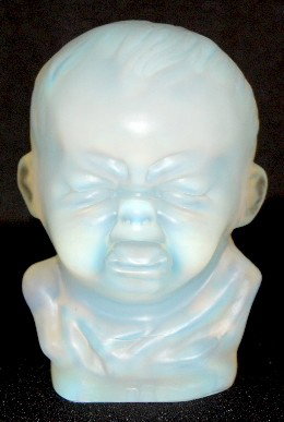 Sabino Art Glass "Bust of Infant" Statue, 1928: Sabino Art Glass "Bust of Infant" Statue, 1928: incised Sabino, Paris. No condition problems. 4 1/2".