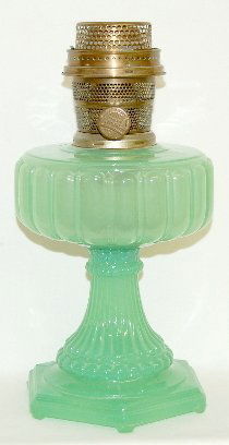 Aladdin B-111 Green Moonstone "Cathedral" Lamp: Aladdin B-111 Green Moonstone "Cathedral" Lamp: with Model B burner. 9" T No condition problems.