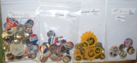 Assorted Political Buttons, Roosevelt, Wallace +: Assorted Political Buttons, Roosevelt, Wallace +: This large group of mainly buttons consists of Landon & Knox buttons; Willkie & McNary slogan pinback buttons - tin litho and celluloid; buttons of Ro