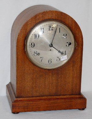 Seth Thomas Westminster Chimes Clock No. 11: Seth Thomas Westminster Chimes Clock No. 11: 4 rod strike; mahogany case; 6"dial silvered; convex beveled glass; w/ pendulum; not tested. 13 3/4"
