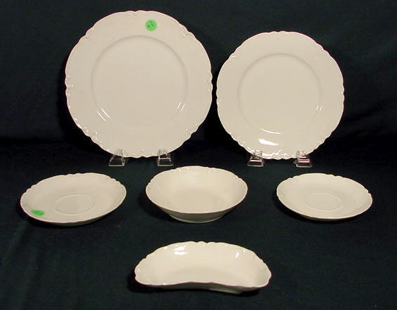 48 pc Haviland Ranson China: Plates / Sauces NR: 48 Haviland Ranson china: 8 - 9 3/4" plates (2 with small edge chips) 8 - 8 1/2" plates (1 with small edge chip) 8 Bone dishes (No damage noted) 8 Sauce dishes (no damage noted) 5 5/8" dia. 8 - 5 3/4"