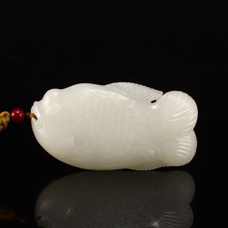 Fine Chinese Hetian Jade Lucky Fish Pendant (1 of 8)