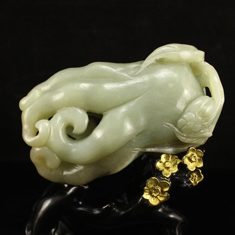 Vintage Chinese Natural HetianJade Buddha's-hand Statue (1 of 7)