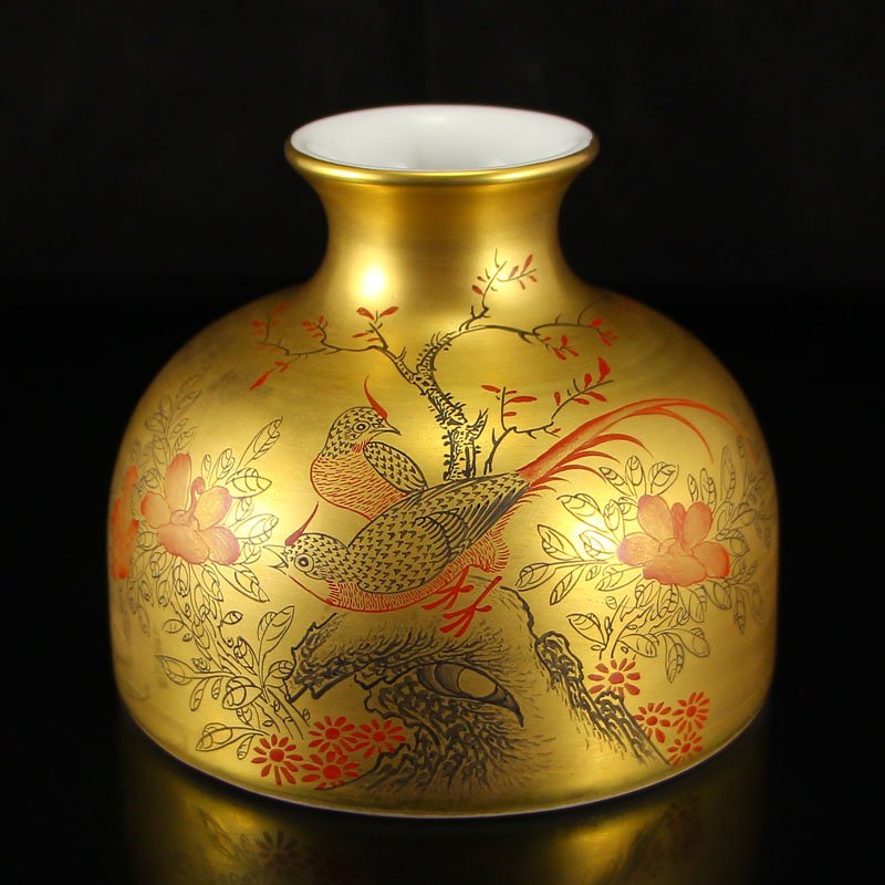 Chinese Gilt Gold Ink Color Porcelain Vase (1 of 7)