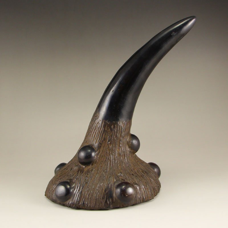 Vintage Chinese Qing Dynasty Ox Horn Statue (1 of 9)