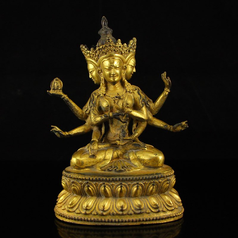 Tibet Buddhist Gilt Gold Bronze Marici Bulmo Statue: 中國明代 藏傳佛教 鎏金青銅 摩利支天佛母 叁面捌臂菩薩