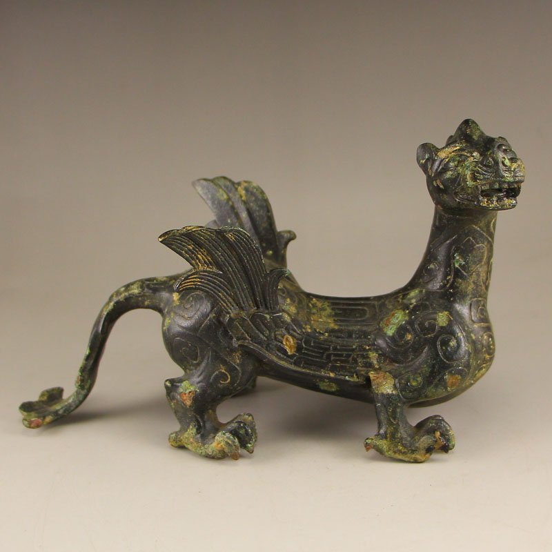 Chinese Qing Dynasty Bronze Fortune Beast Statue (1 of 7)